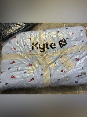 Kyte Baby Youth Blanket